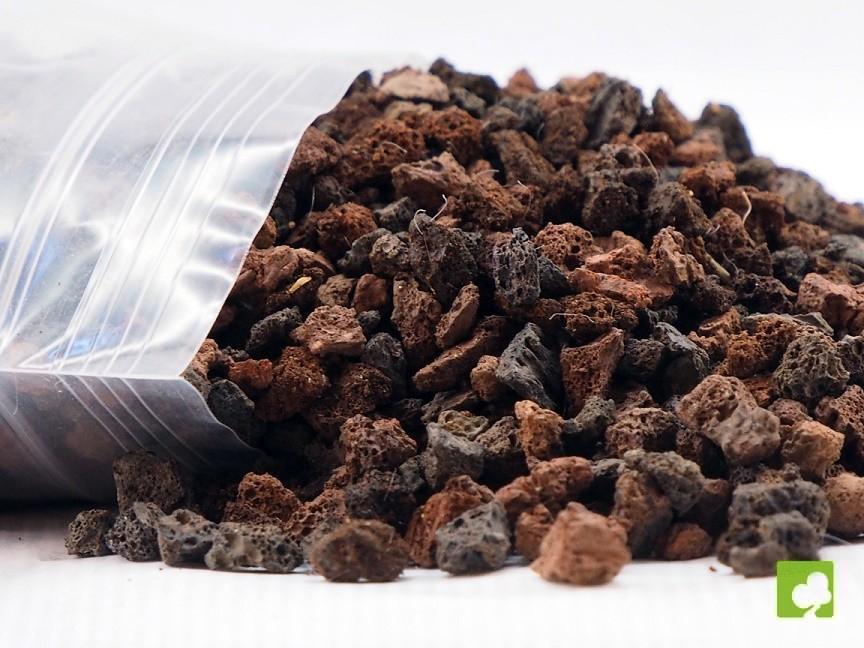 SACO TIERRA VOLCÁNICA 1L SACO TIERRA VOLCÁNICA 1L