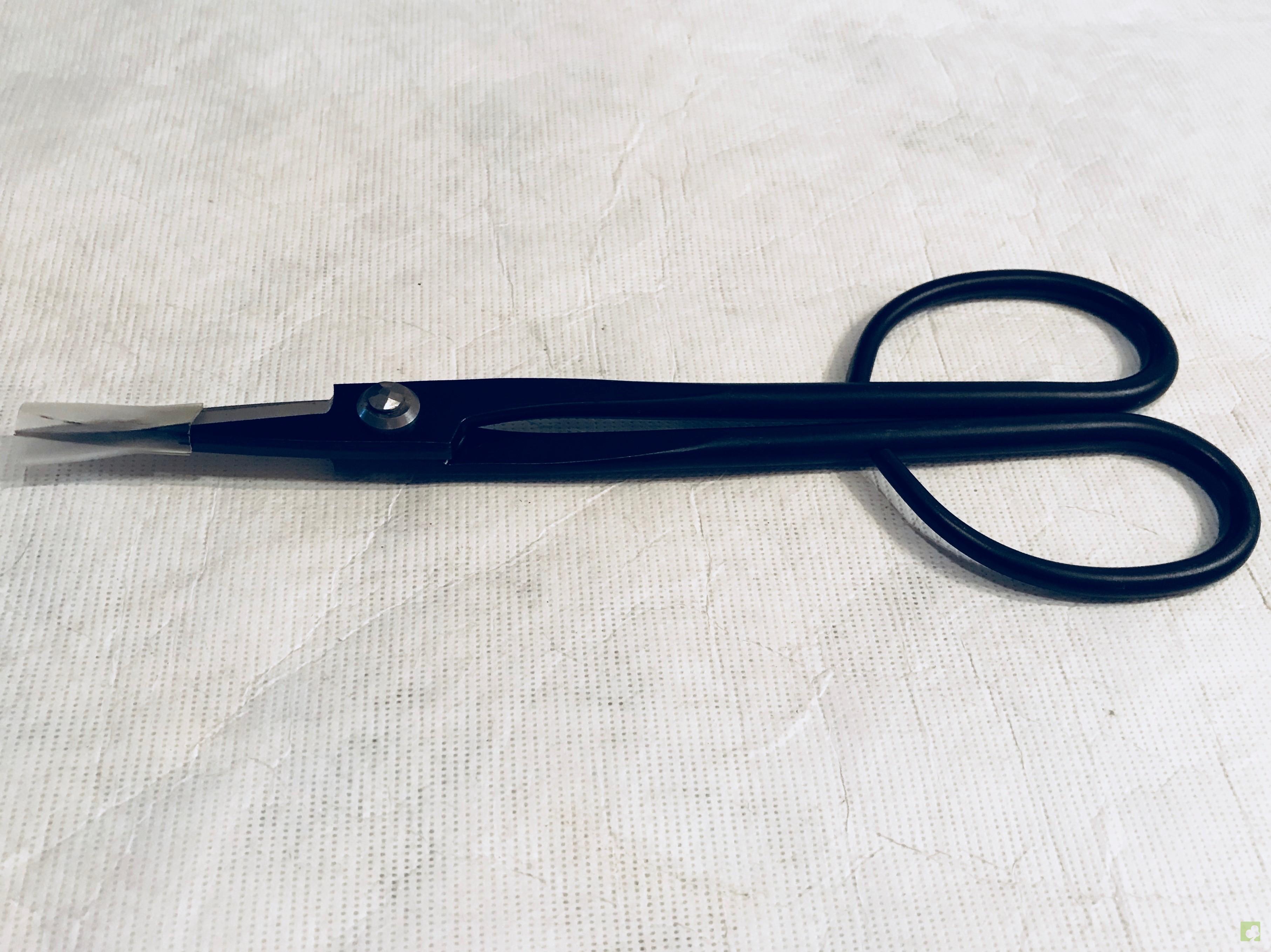 RYUGA TIJERAS FINAS 208MM RYUGA TIJERAS FINAS 208MM